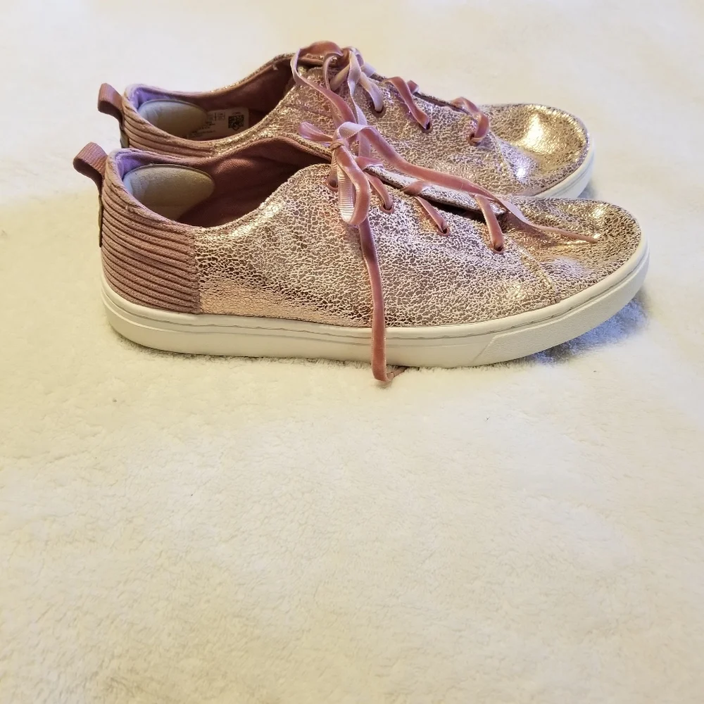 Toms Youth Pink Sparkle Lace Up Sneakers  Size 6 (Big Girl) Shimmering Crackle